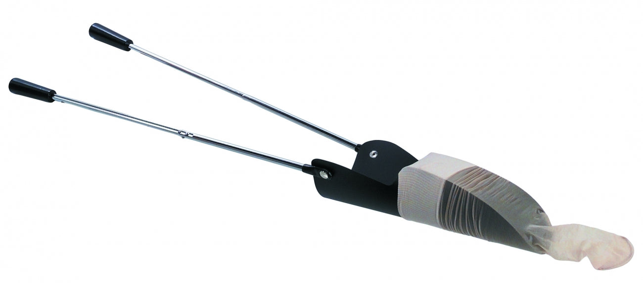 Enfile-chaussette avec poignées télescopiques